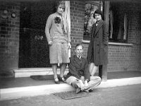 050 Gwen, Mike and Joyce at Bourne Hall Hotel, Easter 1929